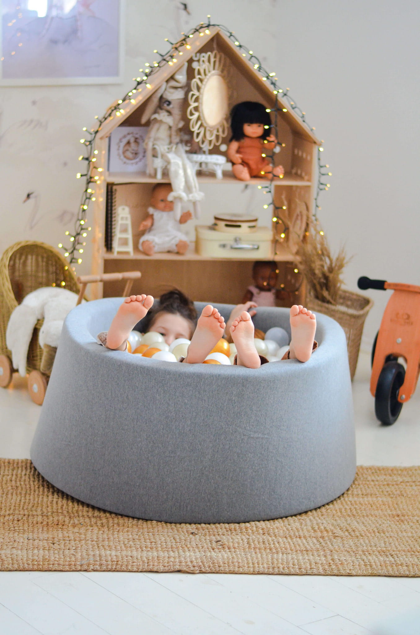 Ball Pit 110x30cm gray with balls 400pcs: white, celadon, mint, green Bubblepools.eu Ball Pit 110x30cm gray with balls 400pcs: white, celadon, mint, green Bubblepools.eu