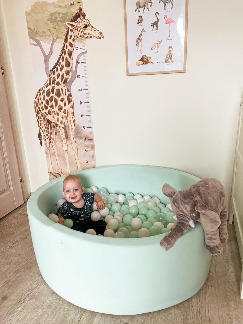 Ball Pit 90x30cm mint with balls 200pcs: baby pink, pearl, transparent, heather Bubblepools.eu Ball Pit 90x30cm mint with balls 200pcs: baby pink, pearl, transparent, heather Bubblepools.eu
