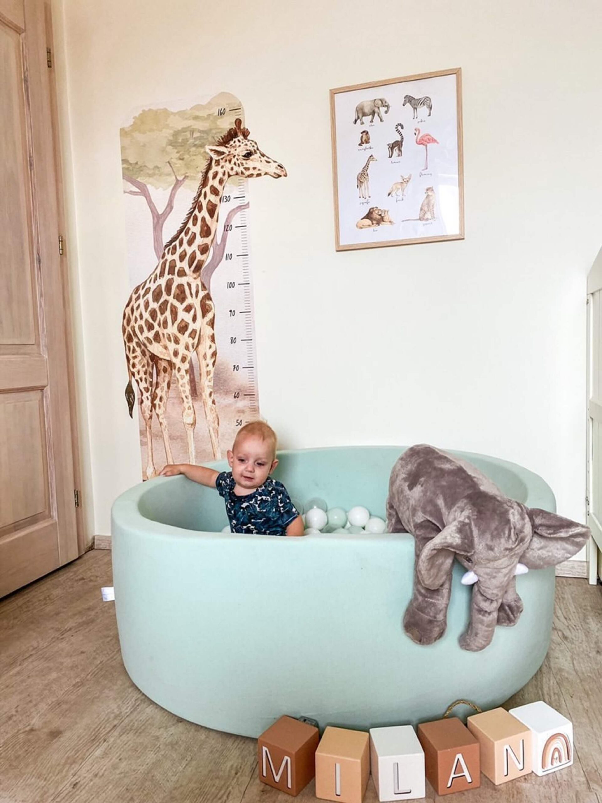 Ball Pit 90x30cm mint with balls 200pcs: celadon, white, transparent, pearl, beige, gray Bubblepools.eu Ball Pit 90x30cm mint with balls 200pcs: celadon, white, transparent, pearl, beige, gray Bubblepools.eu