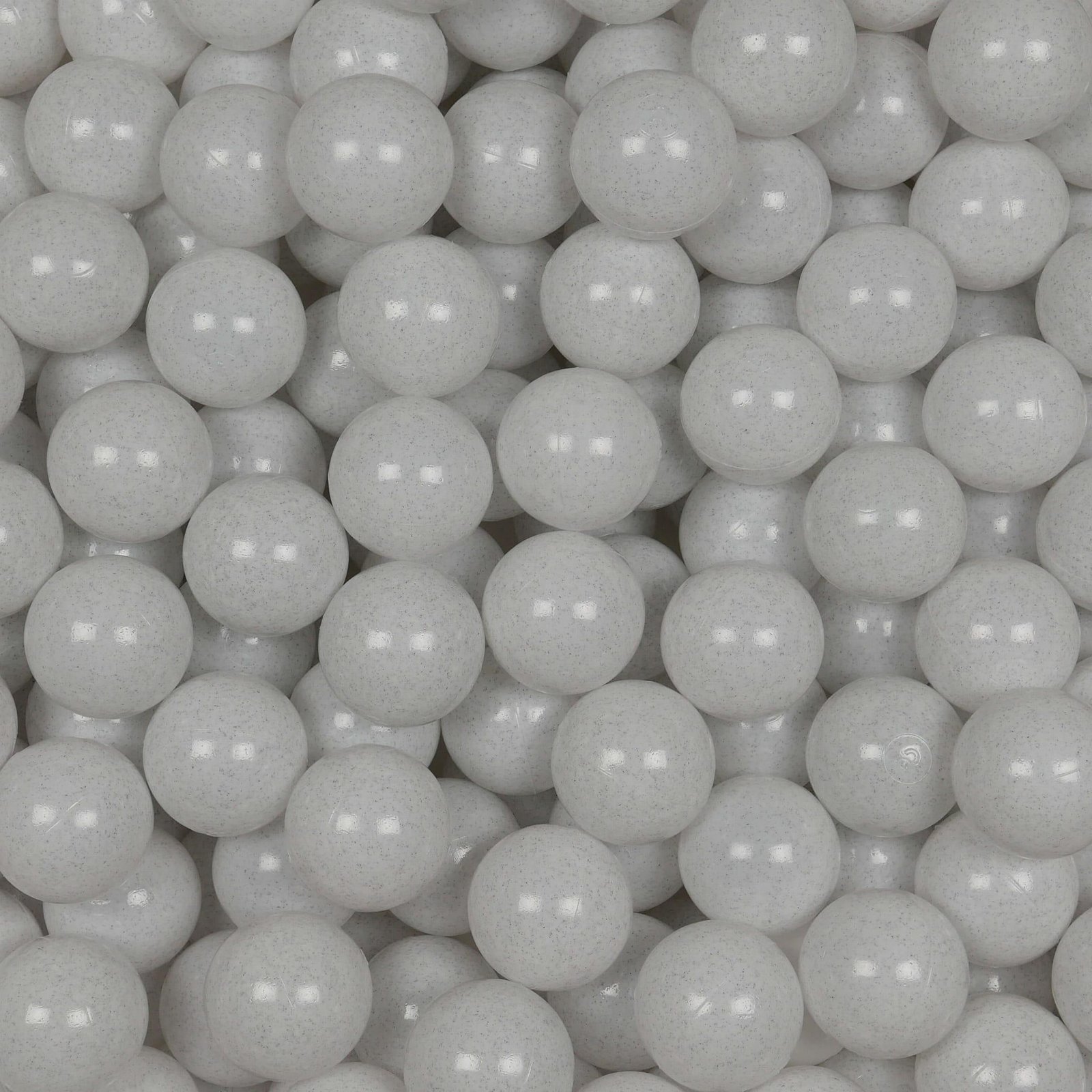Balls for ballpit ø7cm 400pcs wooly white Bubblepools.eu