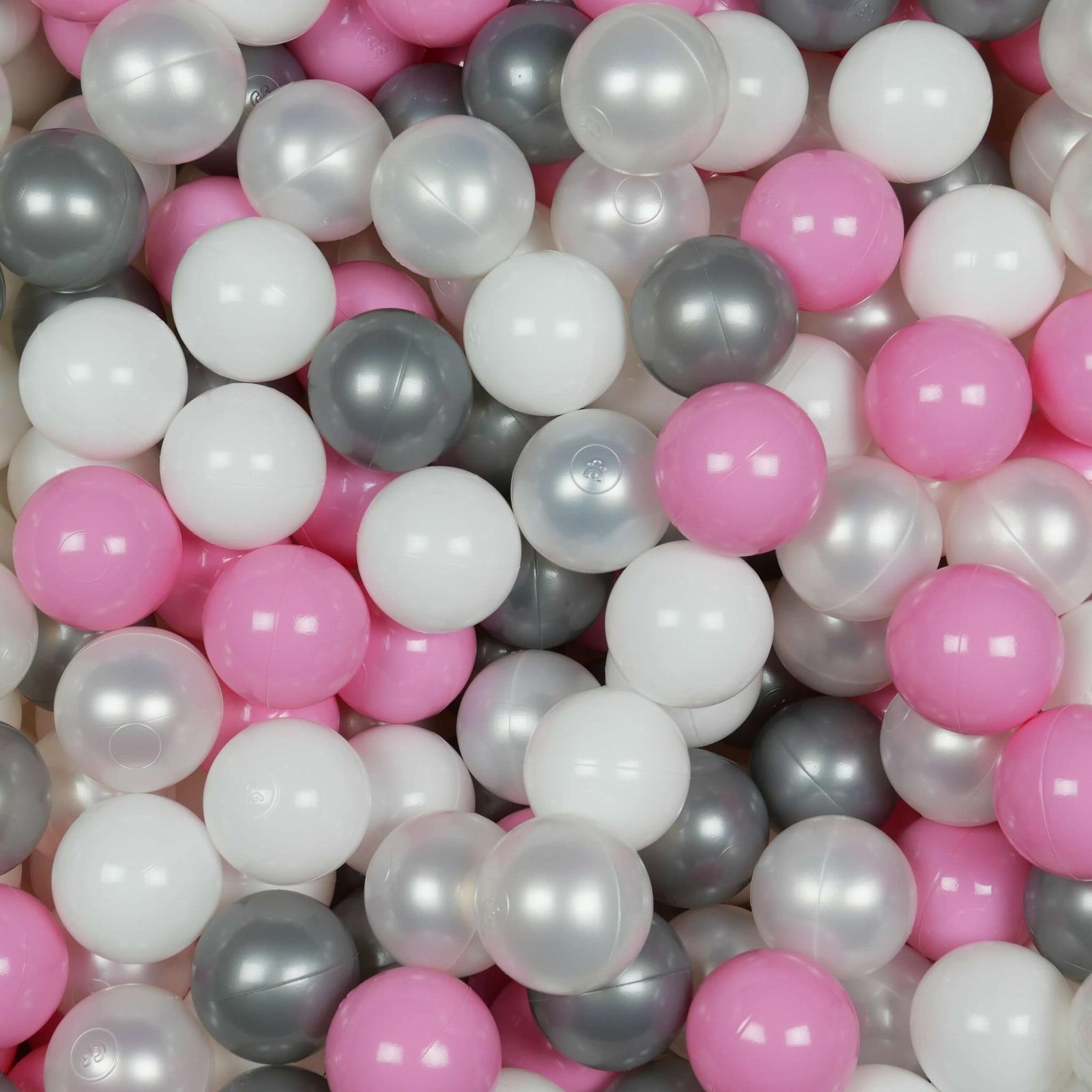 Balls for ballpit ø7cm 400pcs white, pearl, silver, powder pink Bubblepools.eu