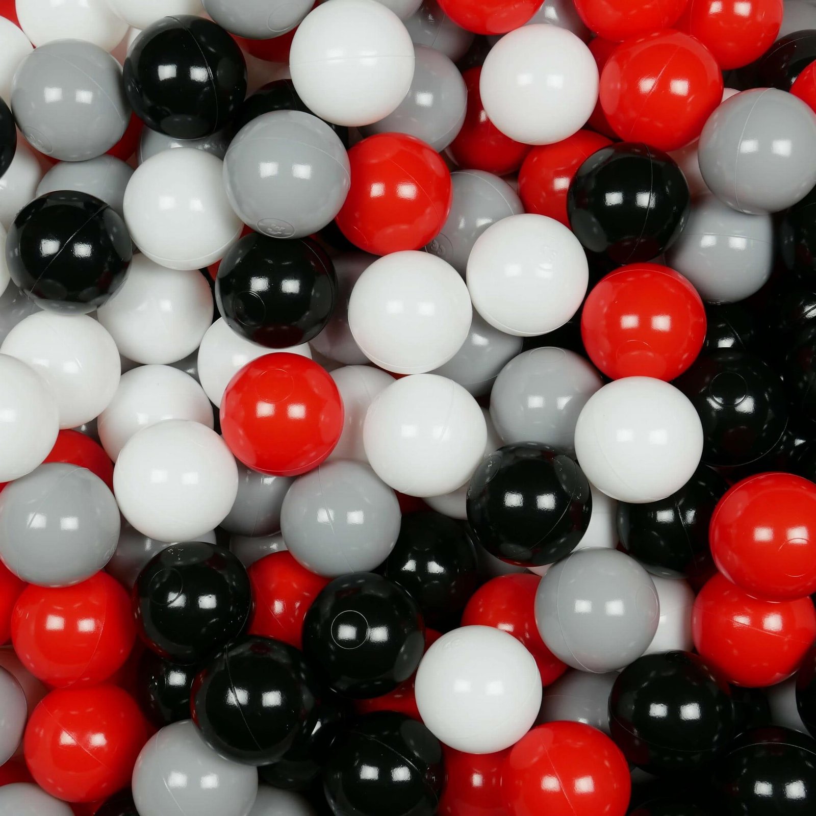 Balls for ballpit ø7cm 400pcs white, red, black, grey Bubblepools.eu