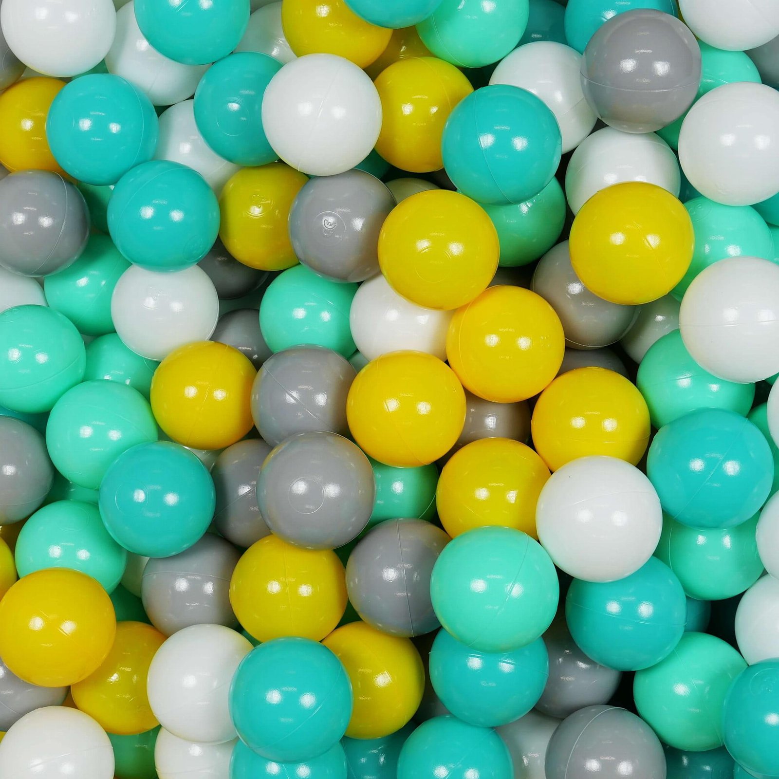 Balls for ballpit ø7cm 400pcs yellow, mint, turquoise, white, grey Bubblepools.eu